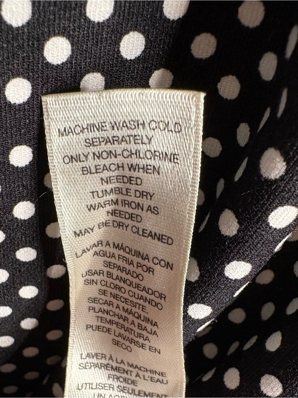 Chico’s Size 3 Black White Polka Dot Tank Top Stretch Sleeveless Shell Layering - Picture 8 of 11